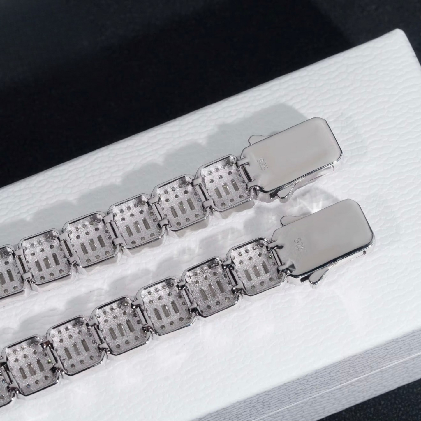 VVS1 Moissanite 9mm Baguette & Rounded Bracelet
