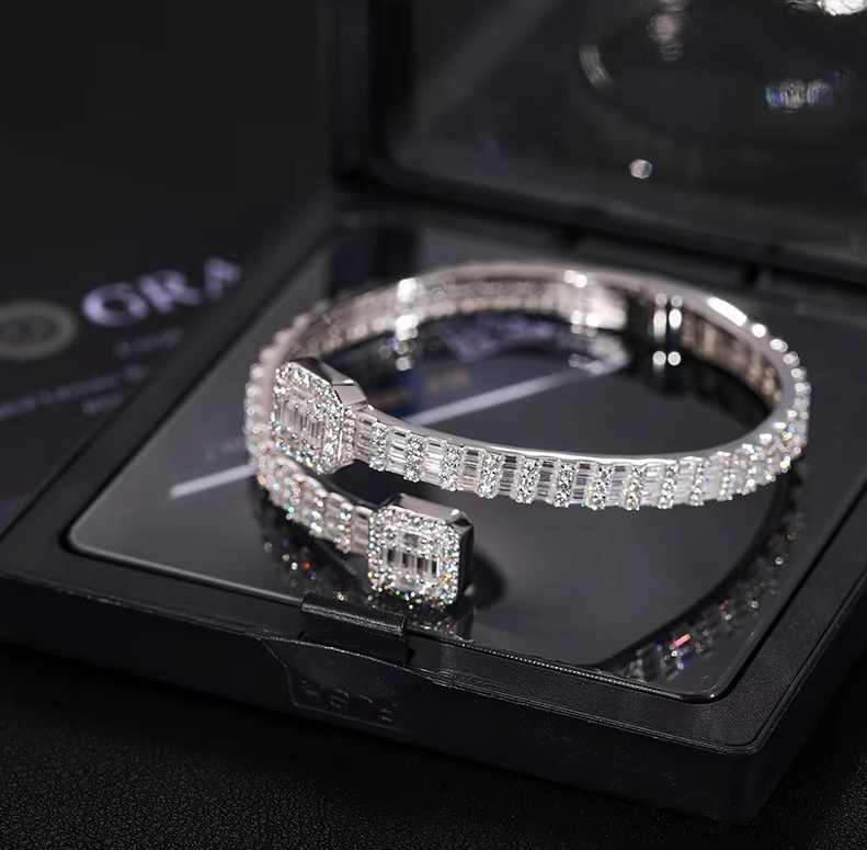 VVS1 Moissanite Full Baguette Cut Bracelet