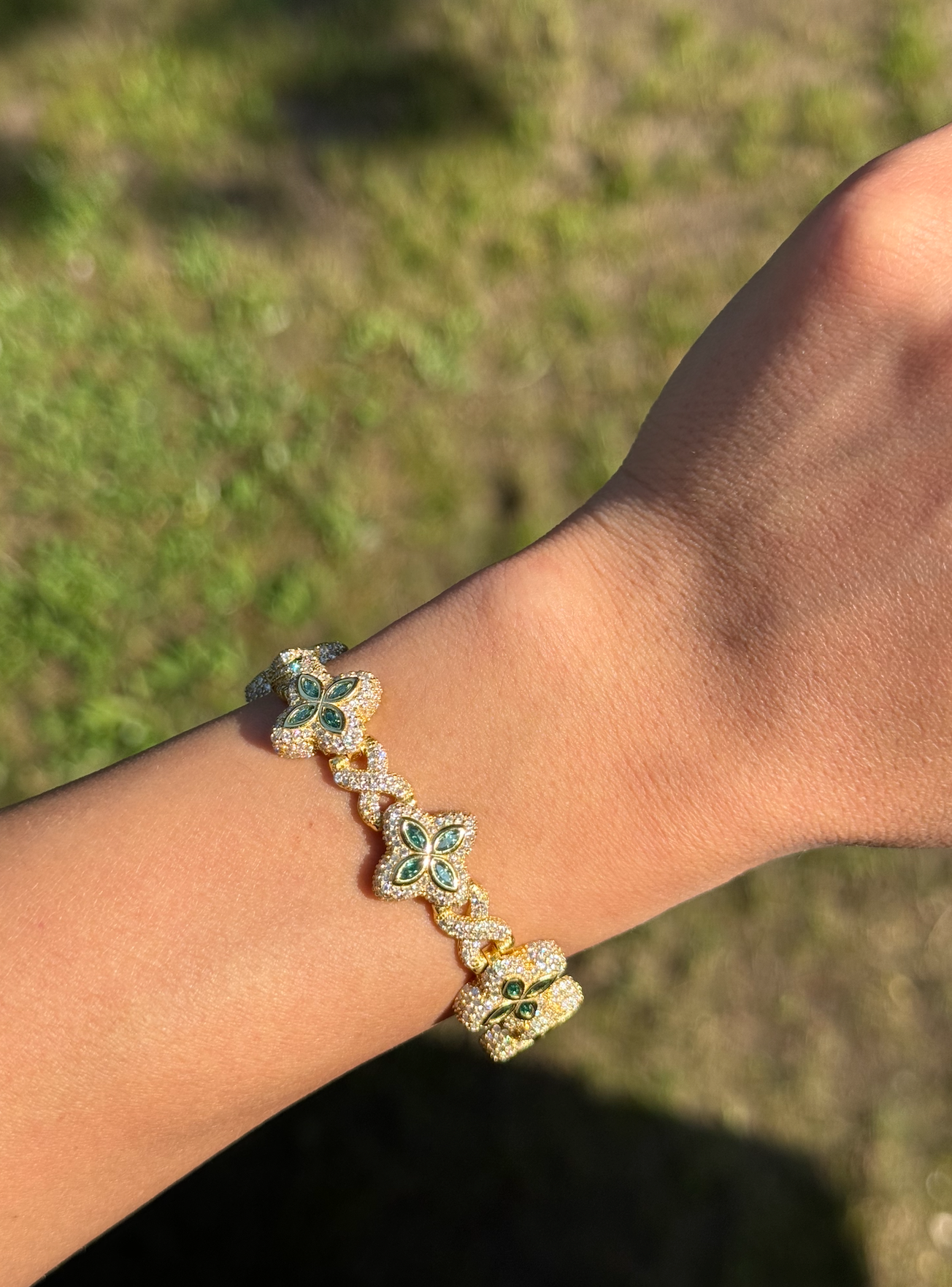 VVS1 Moissanite 15mm Marquise Flower Four Leaf Clover Bracelet - DEAL OF THE DAY