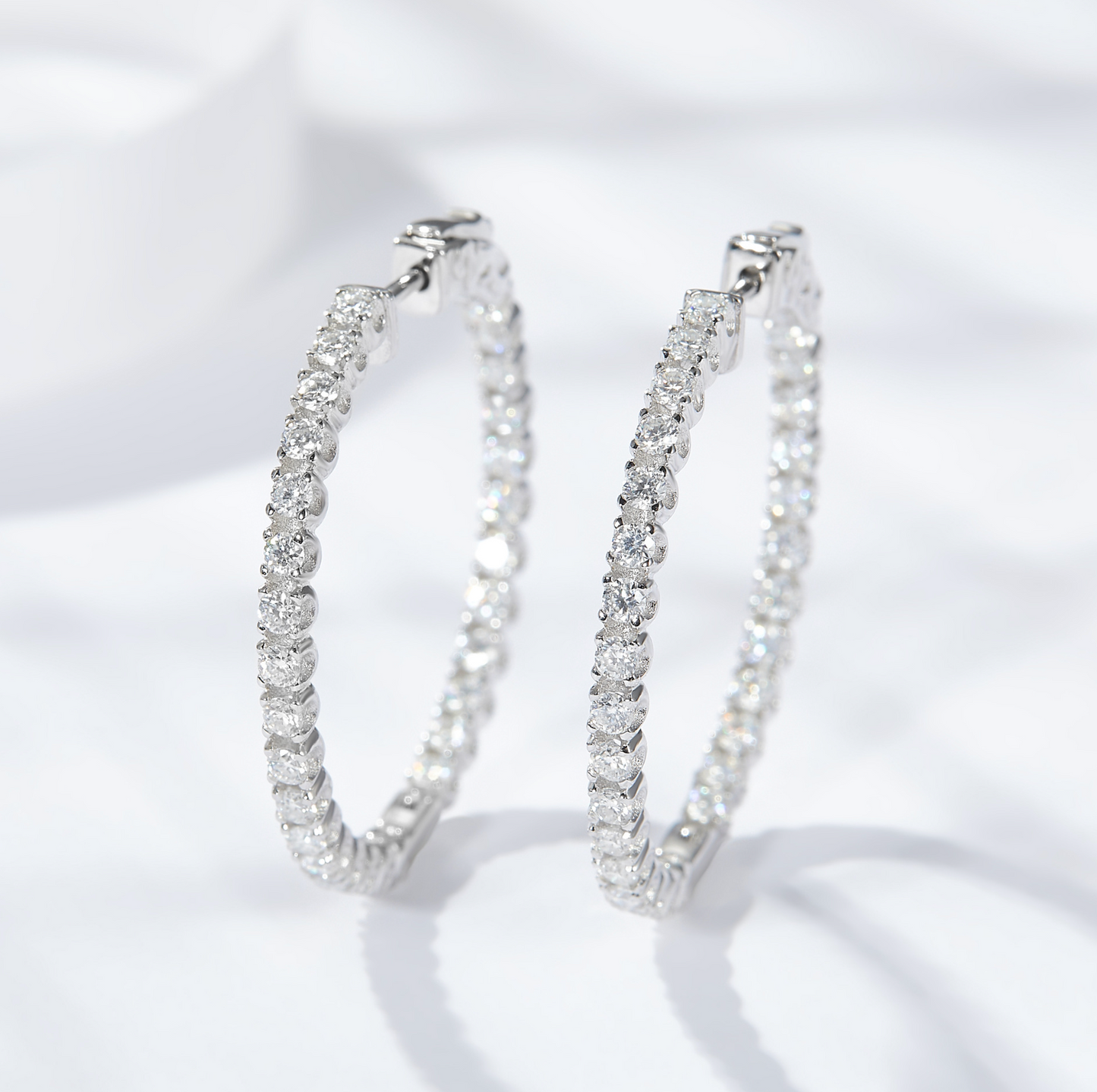 VVS1 Moissanite 30mm Hoop Rounded Earrings