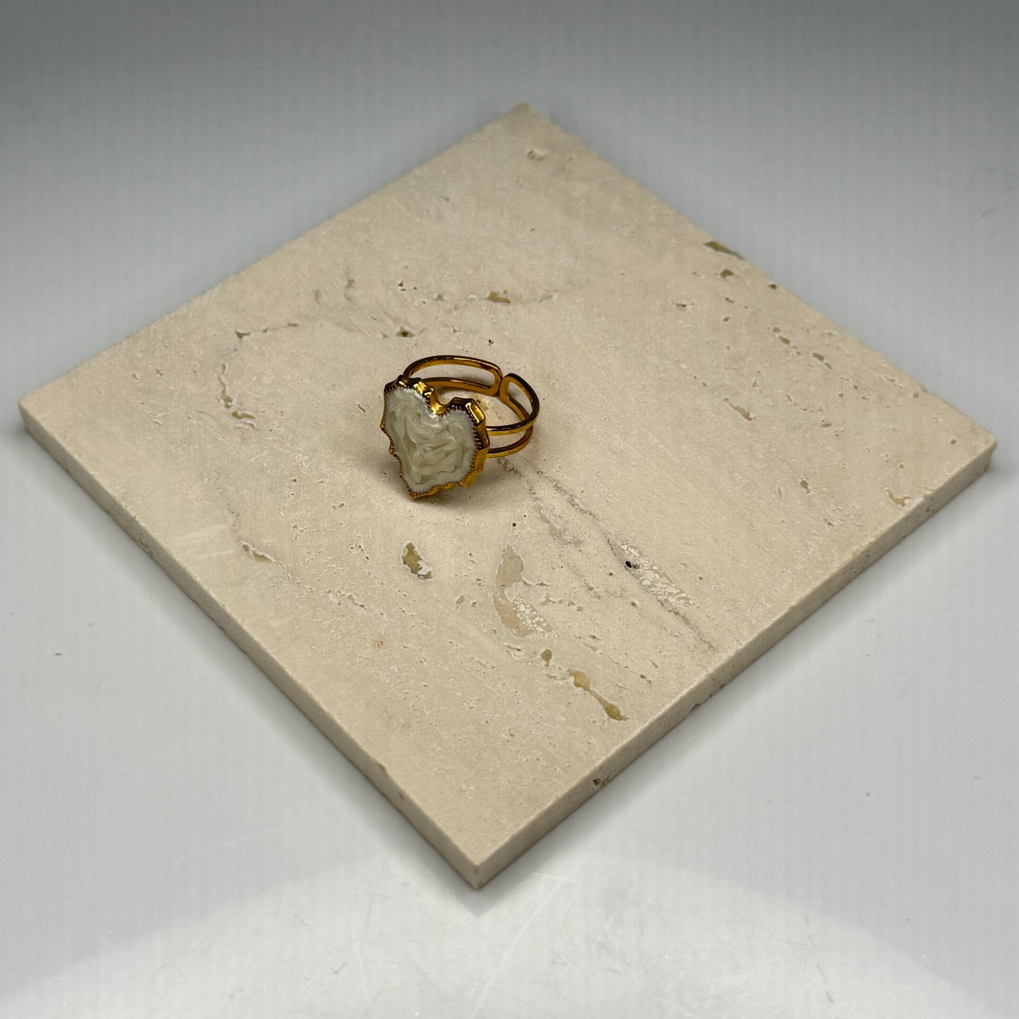 Carved Heart Ring - Gold Plated - DEAL OF THE DAY
