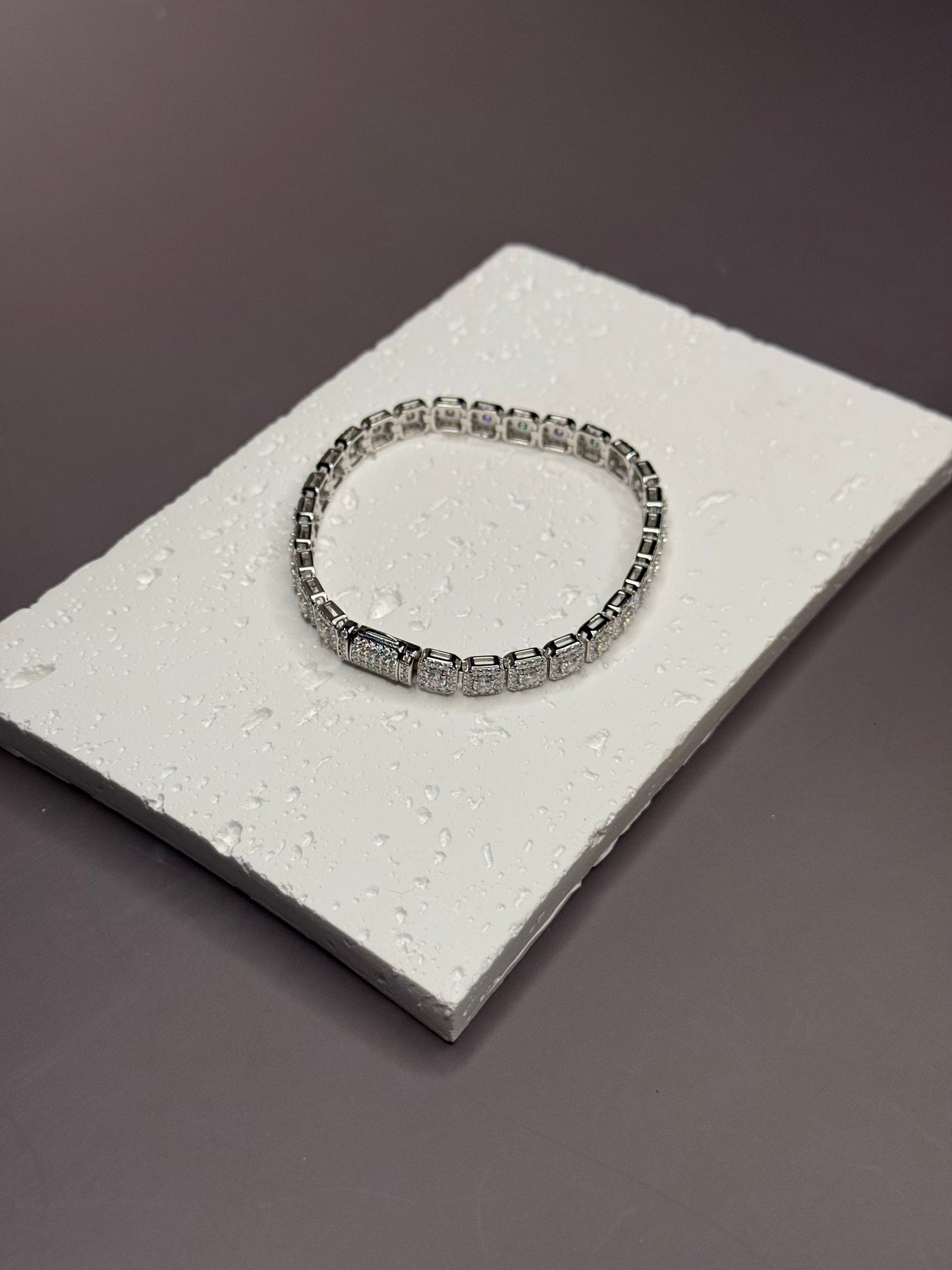 VVS1 Moissanite 6mm Halo Tennis Bracelet - DEAL OF THE DAY