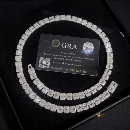 VVS1 Moissanite 9mm Baguette & Rounded Chain
