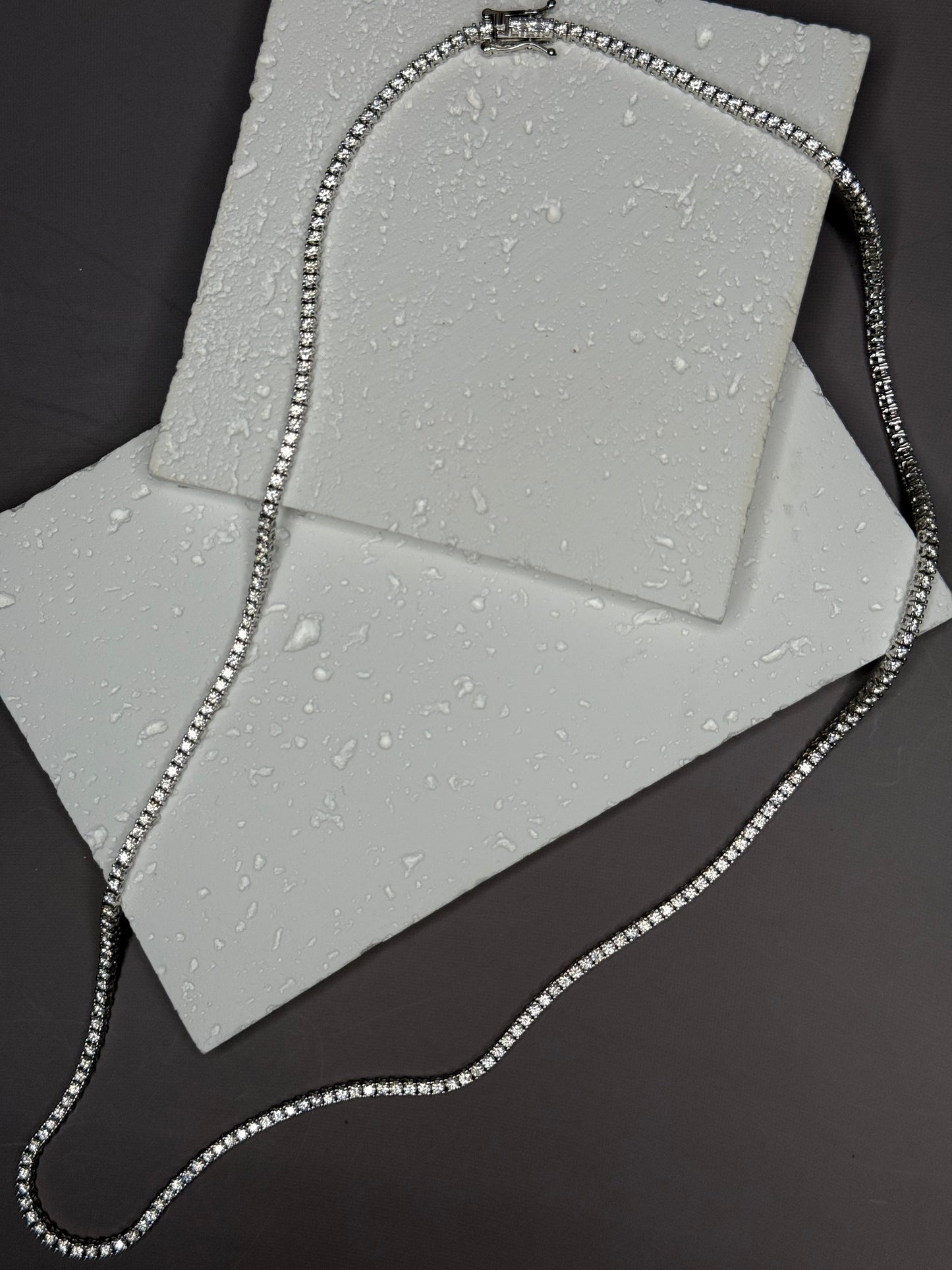 VVS1 Moissanite 2mm Tennis Chain - DEAL OF THE DAY