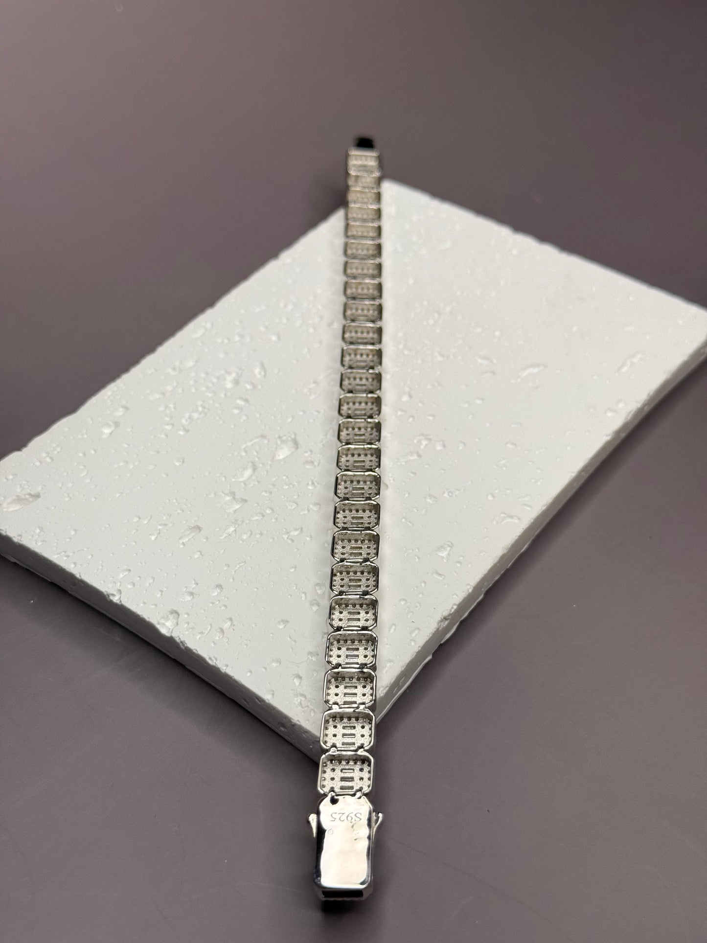 VVS1 Moissanite 9mm Baguette & Rounded Bracelet - DEAL OF THE DAY