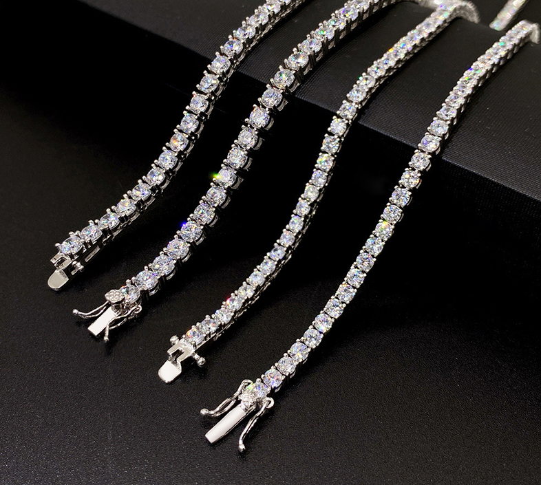 VVS1 Moissanite 4mm Tennis Chain