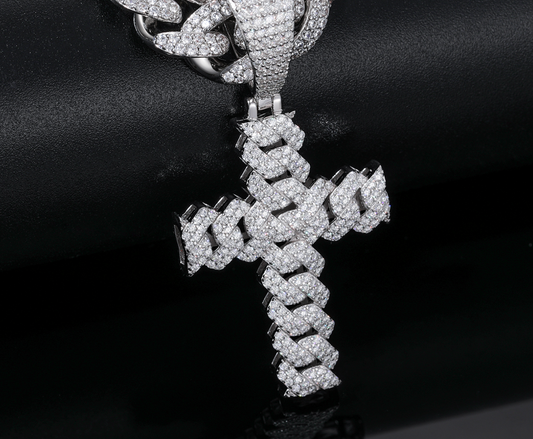 VVS1 Moissanite 40x30mm Cross Cuban Pendant