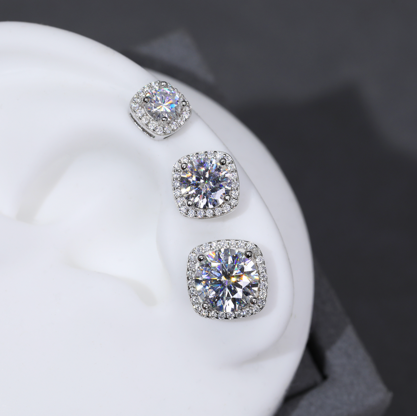 VVS1 Moissanite Square Halo Magnetic Earrings