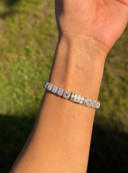 VVS1 Moissanite 7.5mm Baguette & Rounded Bracelet - DEAL OF THE DAY