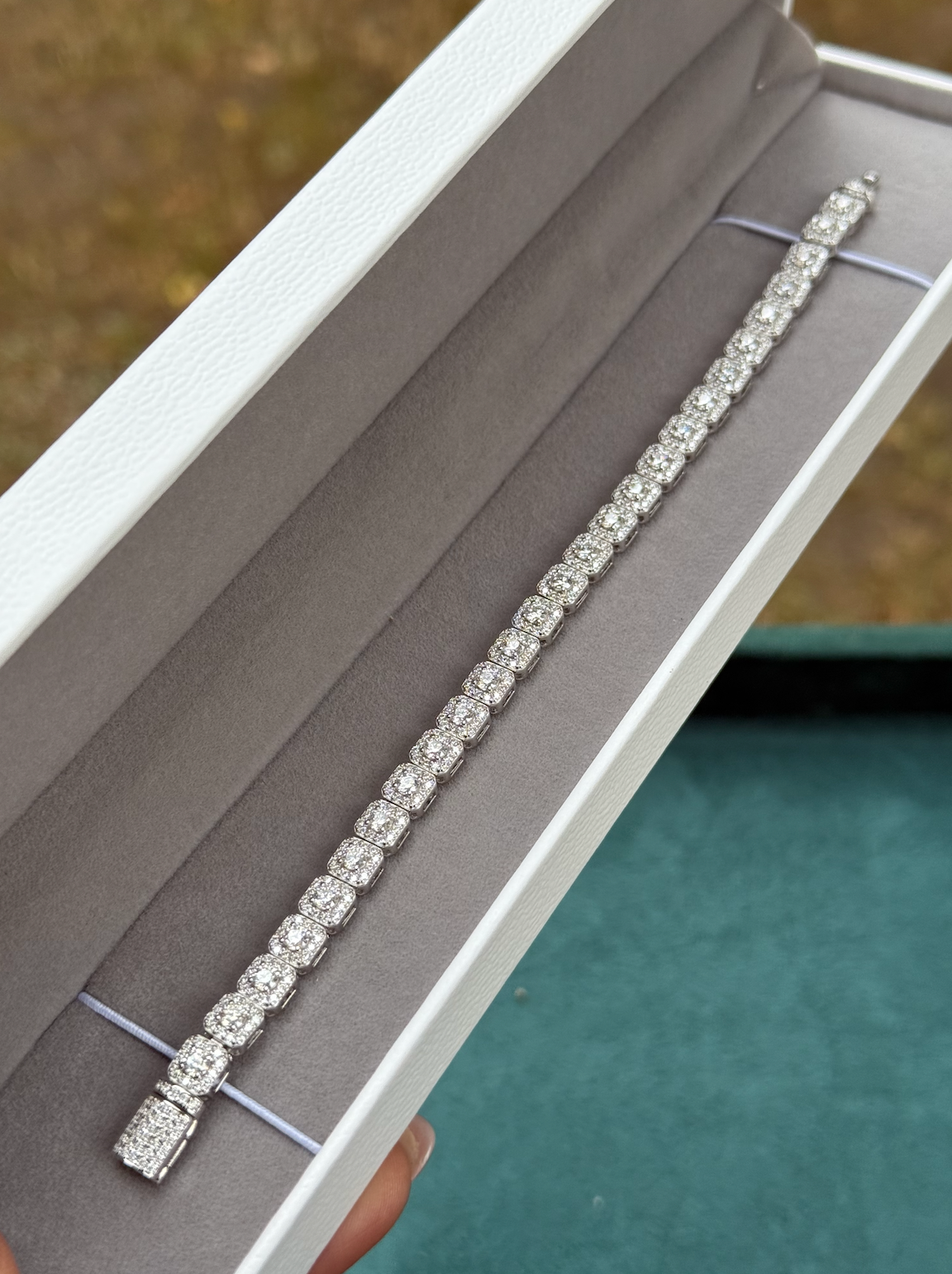 VVS1 Moissanite 6mm Halo Tennis Bracelet - DEAL OF THE DAY