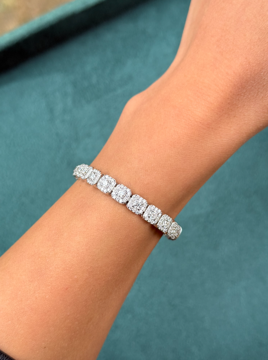 VVS1 Moissanite 6mm Halo Tennis Bracelet - DEAL OF THE DAY