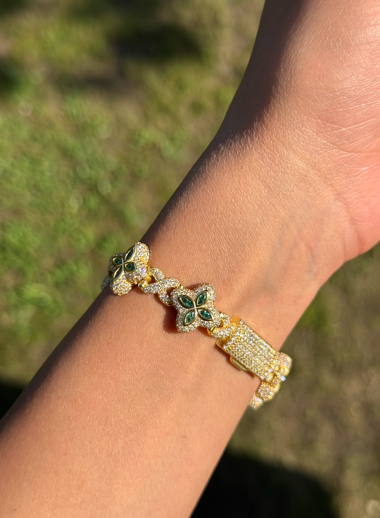 VVS1 Moissanite 15mm Marquise Flower Four Leaf Clover Bracelet - DEAL OF THE DAY