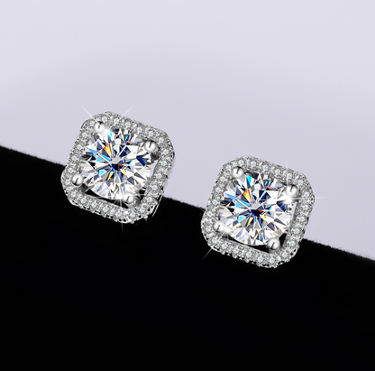 VVS1 Moissanite 1 Carat Stud Earrings