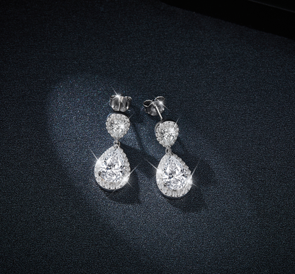 VVS1 Moissanite 2 Carat Pear 6x9mm Earrings
