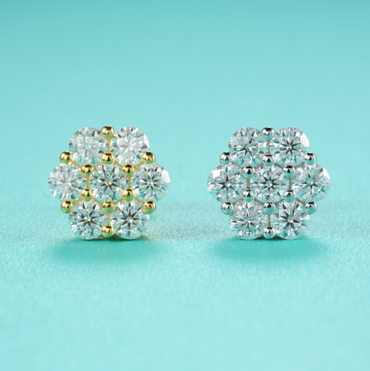 VVS1 Moissanite 8.8mm Rounded Stud Earrings