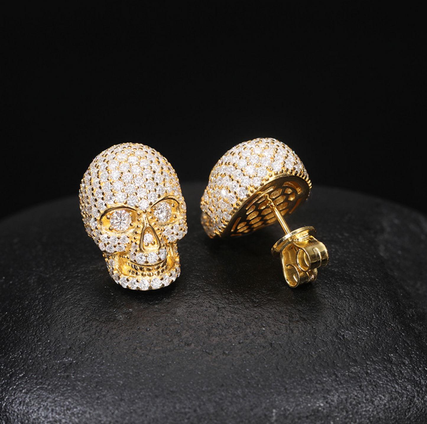 VVS1 Moissanite Skull Stud Earrings