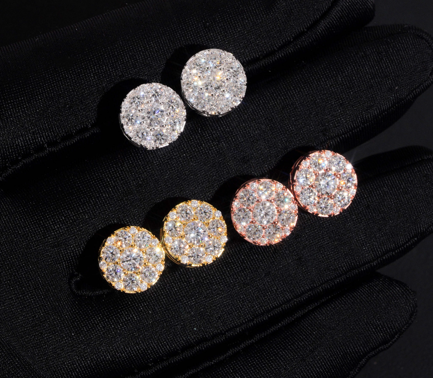 VVS1 Moissanite 11mm Rounded Stud Earrings