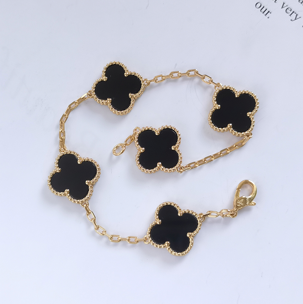 Black Agate Four Leaf Clover Bracelet